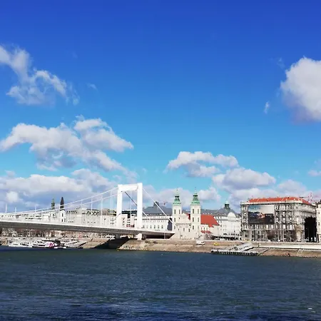 Bp Danube 부다페스트
