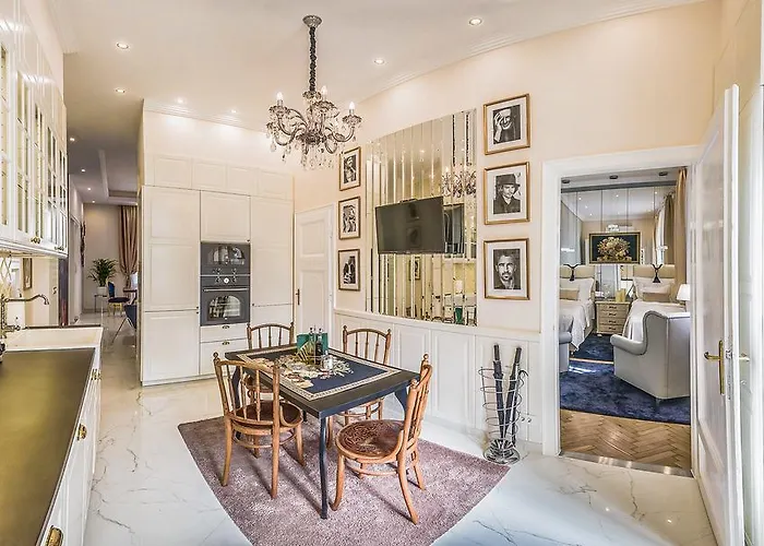 Budapest Residence By The Danube * בודפשט